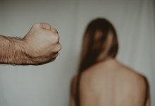 Смонтировали видео: родственники насильника шантажируют его жертву в Конаеве