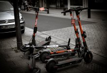 Депутаты предлагают строить отдельную инфраструктуру для электросамокатов