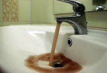 Жуть какая грязная: карагандинцы недовольны горячей водой