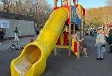 Карагандинцев возмутил ремонт горки в городском парке (ФОТО)
