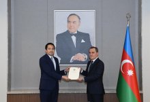 Посол Казахстана встретился с министром иностранных дел Азербайджана