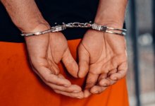 Миллионы и золотые украшения вынес из дома грабитель в ЗКО