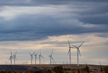 Штормовое предупреждение объявили на большей части Казахстана