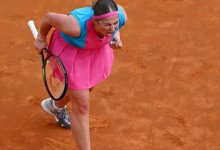 Соперница Елены Рыбакиной оскорбила ее во время матча в Риме (ВИДЕО)