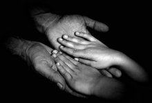 Восемь семей могут лишиться родительских прав в Атырау