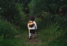 Полуторагодовалая девочка пропала из дома в Семее