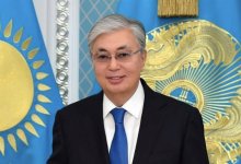 Токаев поздравил казахстанцев с Днем государственных символов