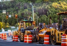 Два крупных перекрестка частично закрыты на ремонт в Астане