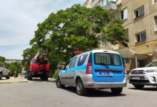 Детей заперли дома: ребенок выпал из окна в Актау