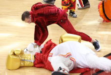 Маскот “Майами” попал в больницу после удара Конора Макгрегора