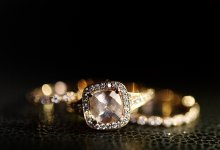 В Астану незаконно пытались ввезти партию ювелирных изделий из золота