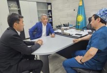 Ураганный ветер снес детскую площадку в Караганде: что известно о состоянии детей