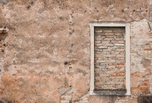 Жители разрушившихся новостроек требуют равнозначные квартиры в Актобе