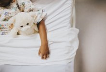 Что известно о состоянии мальчика, пострадавшего во время урагана в Карагандинской области