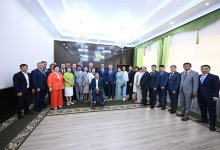 Маулен Ашимбаев пообщался с депутатами, аксакалами и молодежью области Улытау