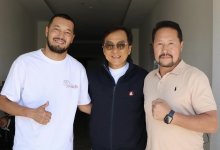 Команда казахстанских каскадеров встретилась с Джеки Чаном