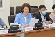 Зачем Казахстану женщины-лидеры, объяснила депутат