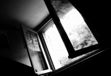 "Подождали бы 20 секунд": выпрыгнувшую  из окна при пожаре в Алматы могли спасти