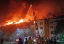 20 газовых баллонов вынесли из горящего дома в Конаеве