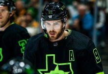 Сколько зарабатывают лучшие хоккеисты мира: топ гонорары от КХЛ до НХЛ