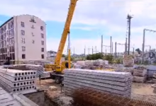 Строящуюся многоэтажку принудительно сносят в Караганде (ВИДЕО)