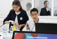 Часы для пациентов с инсультом и инфарктом создали казахстанские школьники