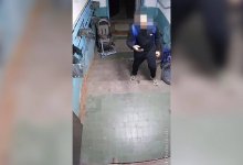 Курьера мошенников задержали полицейские в Астане