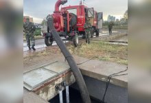 Свыше 900 кубометров воды откачали столичные спасатели