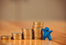 В каких отраслях больше всего выросли заработные платы в Казахстане