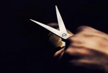 Не сын прокурора – дебошир из цветочного магазина в Шымкенте оказался экс-полицейским