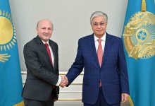 Токаев поздравил с назначением спецпредставителя Генсекретаря ООН