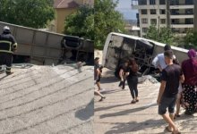 Экскурсионный автобус перевернулся в Турции: пострадали 26 человек