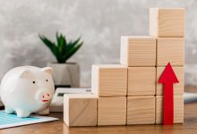 Женщины больше страдают от финансовых пирамид в Казахстане