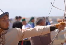 Айтысы, скачки и битвы: фестиваль культуры кочевников проходит в Алматы