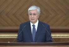 Токаев поздравил казахстанцев с Днем семьи