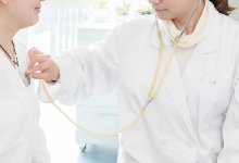 Женщина пыталась устроиться на работу медсестрой с поддельным дипломом в Экибастузе