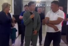 А кто девятый? Забывчивый многодетный отец рассмешил Казнет (ВИДЕО)