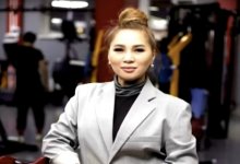 Управлявшая авто пьяной депутат так и не явилась в суд в Актобе