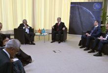 Глава государства встретился с президентом Шри-Ланки