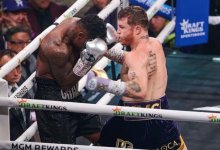 “Канело” защитил титул абсолютного чемпиона мира в суперсреднем весе