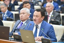 "Превращают наши традиции в харам": депутат призвал законодательно пресекать религиозные нападки