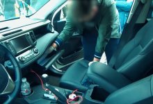 В получении взятки подозревают акима города в Алматинской области