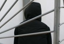 За снижение тюремного срока сыну заплатила мошеннику жительница Актобе