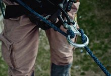 Третий из четырех сорвавшихся с высоты альпинистов скончался в Астане