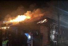 Крупный пожар в банном комплексе разгорелся в Экибастузе