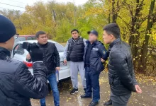 Участкового задержали при получении взятки в Уральске