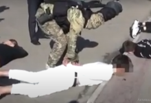 Вымогатели избили и заставили оформить кредиты двух парней в Караганде