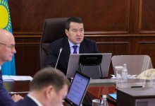 "Просто бюрократия": Смаилов раскритиковал работу Минпрома