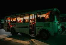 Разваливается на части: пассажиры пожаловались на автобус Актобе – Хромтау (ВИДЕО)