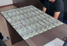 Грузчики аэропорта Астаны обворовывали багаж пассажиров